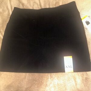 S.C. & CO Black Skort XXL